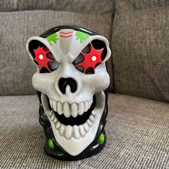 Gravedigger Monster Jam light up cup mug - Picture 5 of 6